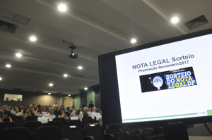 Foto do computador utilizado para sorteio do Nota Legal